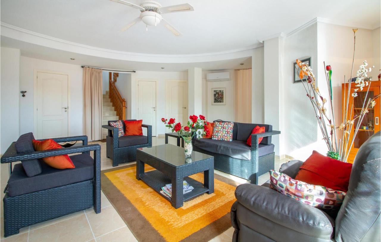 Nice Home In Ciudad Quesada With Wifi Zewnętrze zdjęcie
